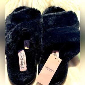 Juicy Couture Plush Slip On  Fluffy Slippers Size M 7/8 Black Super Soft NWT